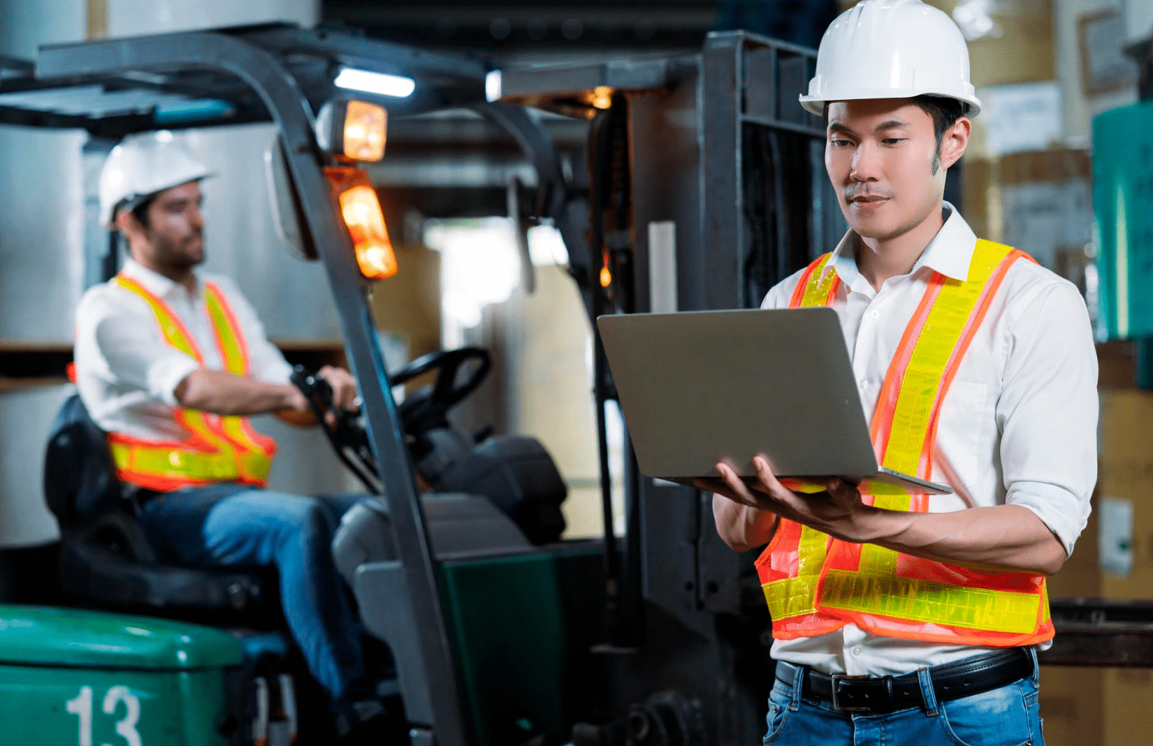 اللوجستيات المحددة